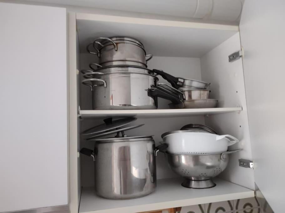 Silver Sands Finale Ligure - Traditional Apartment - 4 Beds & Terrace By The Beach Extérieur photo