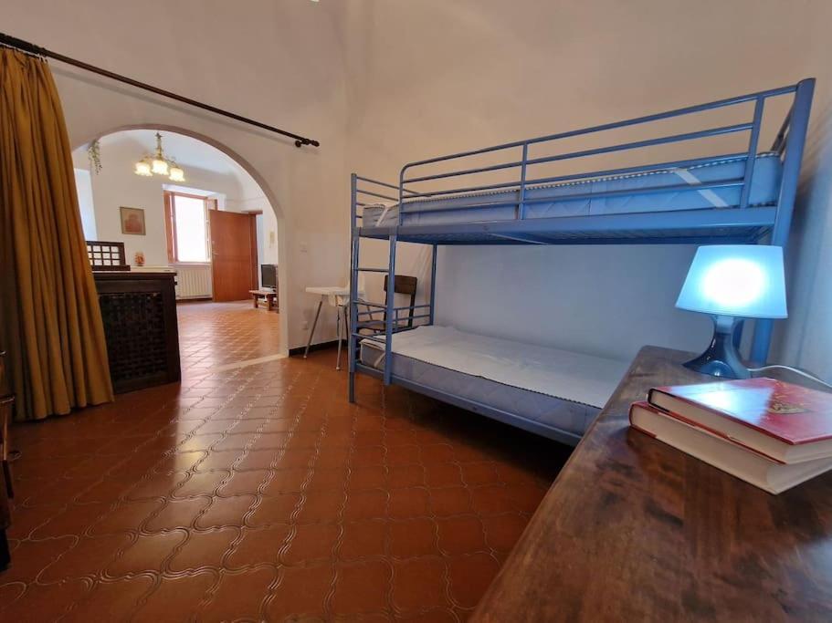 Silver Sands Finale Ligure - Traditional Apartment - 4 Beds & Terrace By The Beach Extérieur photo