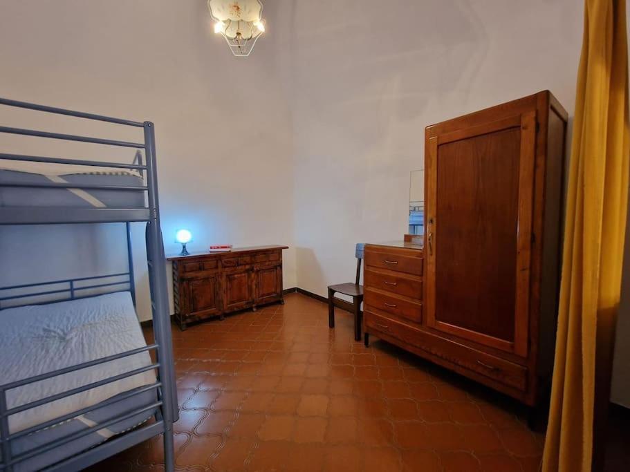 Silver Sands Finale Ligure - Traditional Apartment - 4 Beds & Terrace By The Beach Extérieur photo
